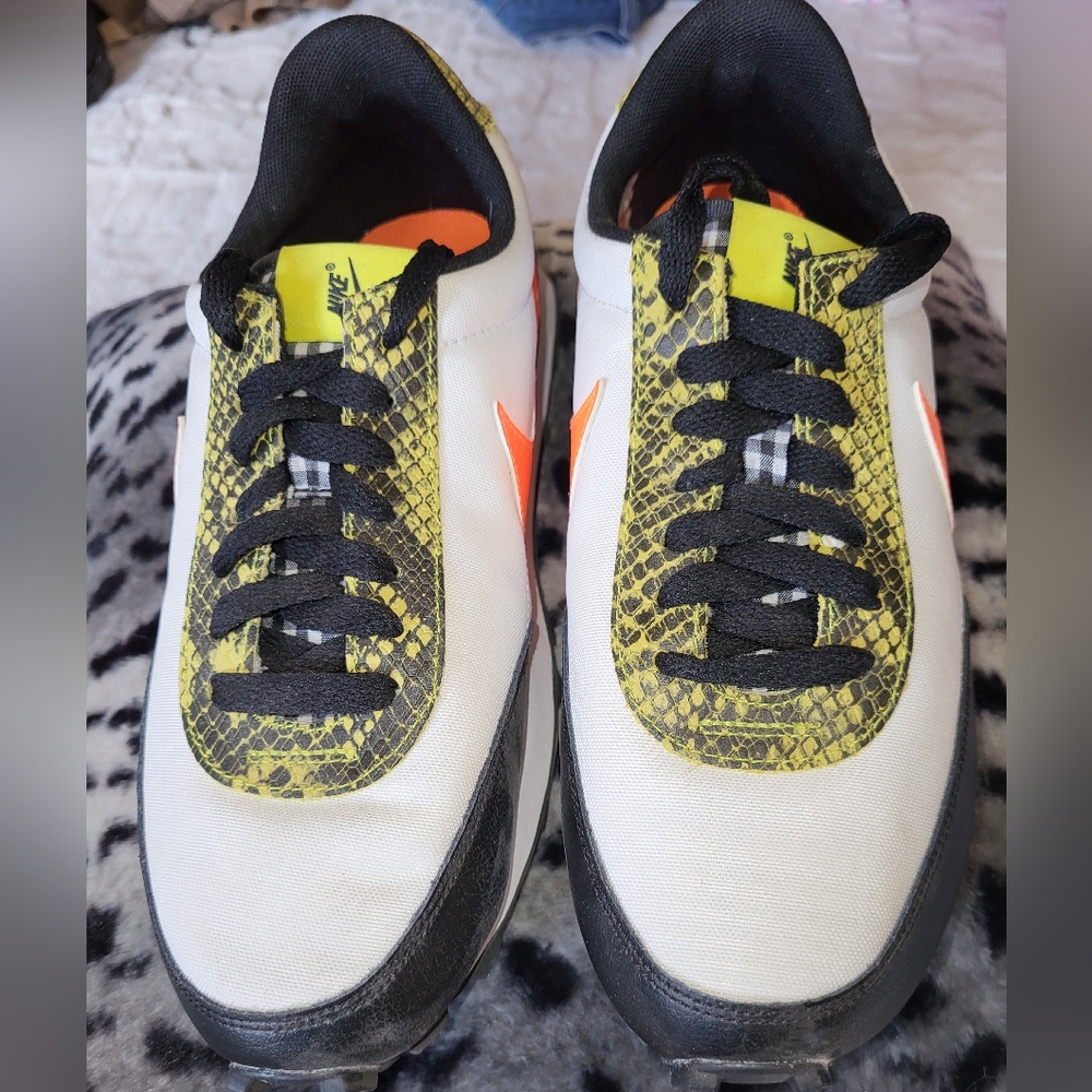 Nike Daybreak